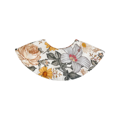 Flowers 360 bib